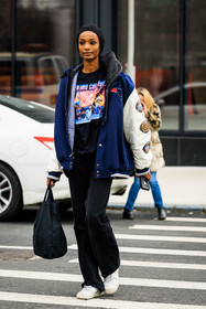 black beanie, baseball jacket, patch jacket, blue jacket, skater look, 90s look, black tshirt, print tshirt, black pants, white sneakers, street style, jonathan paciullo, FW, frenchystyle, fashion week, NYFW, NEW YORK, AUTUMN WINTER 2022-2023, FALL WINTER 2022_2023, FW 22-23, vertical, full length