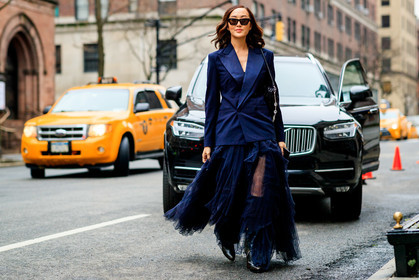black bag, black shoes, blazer, blue skirt, glitter, high boots, high heels, leather bag, leather shoes, navy jacket, sequined bag, shiny bag, sunglasses, tulle, frenchystyle, jonathan paciullo, street style, NYFW, NEW YORK, AUTUMN WINTER 2019-2020, AW 19-20, FALL WINTER 2019-2020, FW 19-20, fashion week, FW, atmosphere details, horizontal, full length