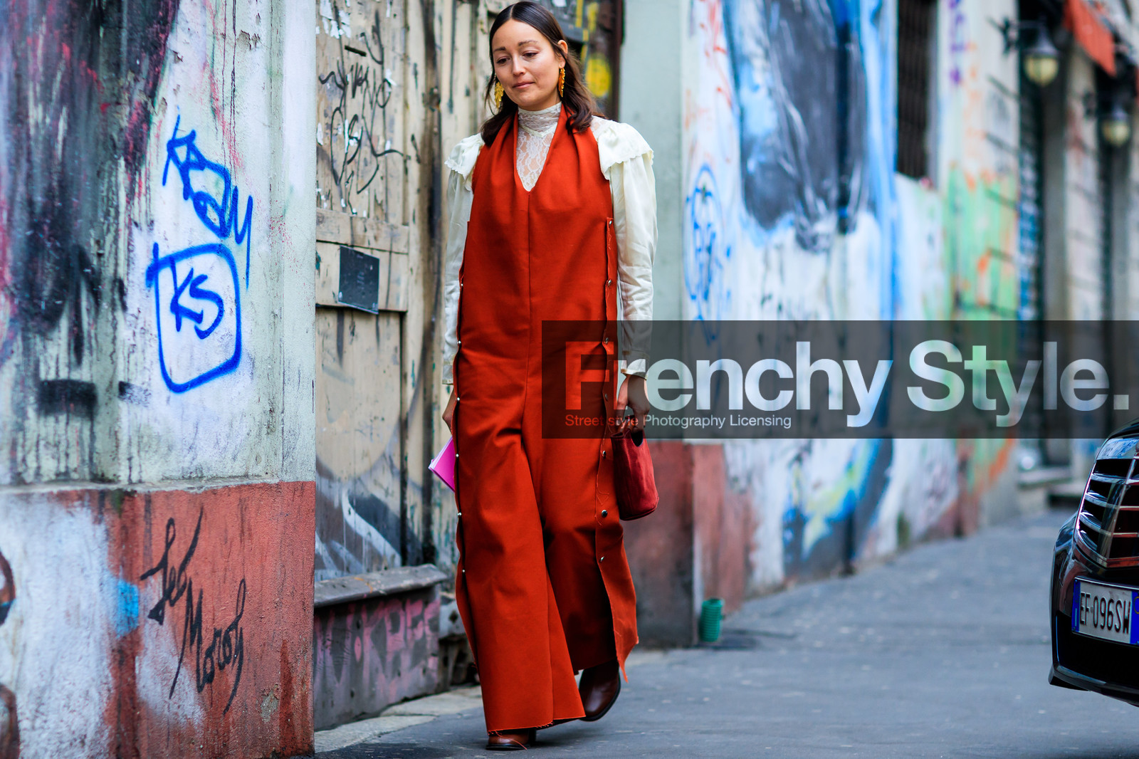atmosphere details, AUTUMN WINTER 2017-2018, AW 17-18, beige shirt, earrings, FALL WINTER 2017-2018, fashion week, frenchystyle, full length, FW, FW 17-18, horizontal, jonathan paciullo, leather bag, leather shoes, MFW, MILAN, rachael wang, red bag, red boots, red jumpsuit, street style, trousers