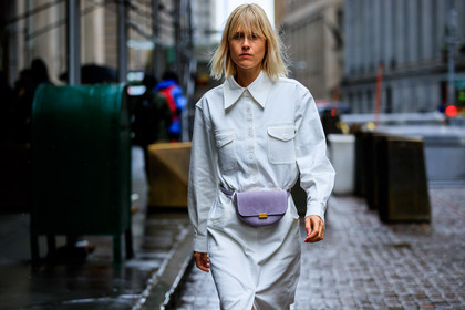 corduroy, denim dress, fanny pack, leather bag, linda tol, purple bag, white denim, white dress, street style, jonathan paciullo, FW, frenchystyle, fashion week, NYFW, NEW YORK, SPRING SUMMER 2019, SS 19, atmosphere details, horizontal, detail
