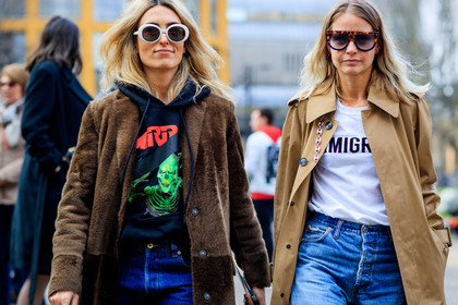 atmosphere details, AUTUMN WINTER 2017-2018, AW 17-18, beige coat, black sweater, blue denim, brown coat, brown fur, denim pants, detail, FALL WINTER 2017-2018, fashion week, frenchystyle, fun sunglasses, Fur coat, FW, FW 17-18, holli rogers, hoodie, horizontal, jeans, jonathan paciullo, LFW, LONDON, printed sweater, street style, sunglasses, trench coat, trousers, white t-shirt