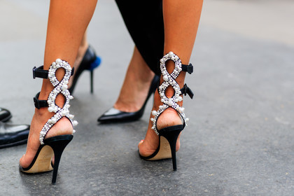black shoes, embroidered shoes, giuseppe zanotti, high heels, leather shoes, pearls, fashion week, frenchystyle, FW, jonathan paciullo, street style, PFW, PARIS, horizontal, atmosphere details, detail, AUTUMN WINTER 2018-2019, FALL WINTER 2018-2019, FW 18-19