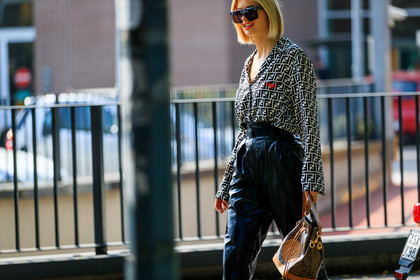 black pants, brown bag, fendi, graphic bag, graphic shirt, high waist, leather bag, leather pants, monogram, printed bag, printed shirt, sunglasses, trousers, xenia adonts, street style, jonathan paciullo, FW, frenchystyle, fashion week, MFW, MILAN, SPRING SUMMER 2019, SS 19, atmosphere details, horizontal, detail