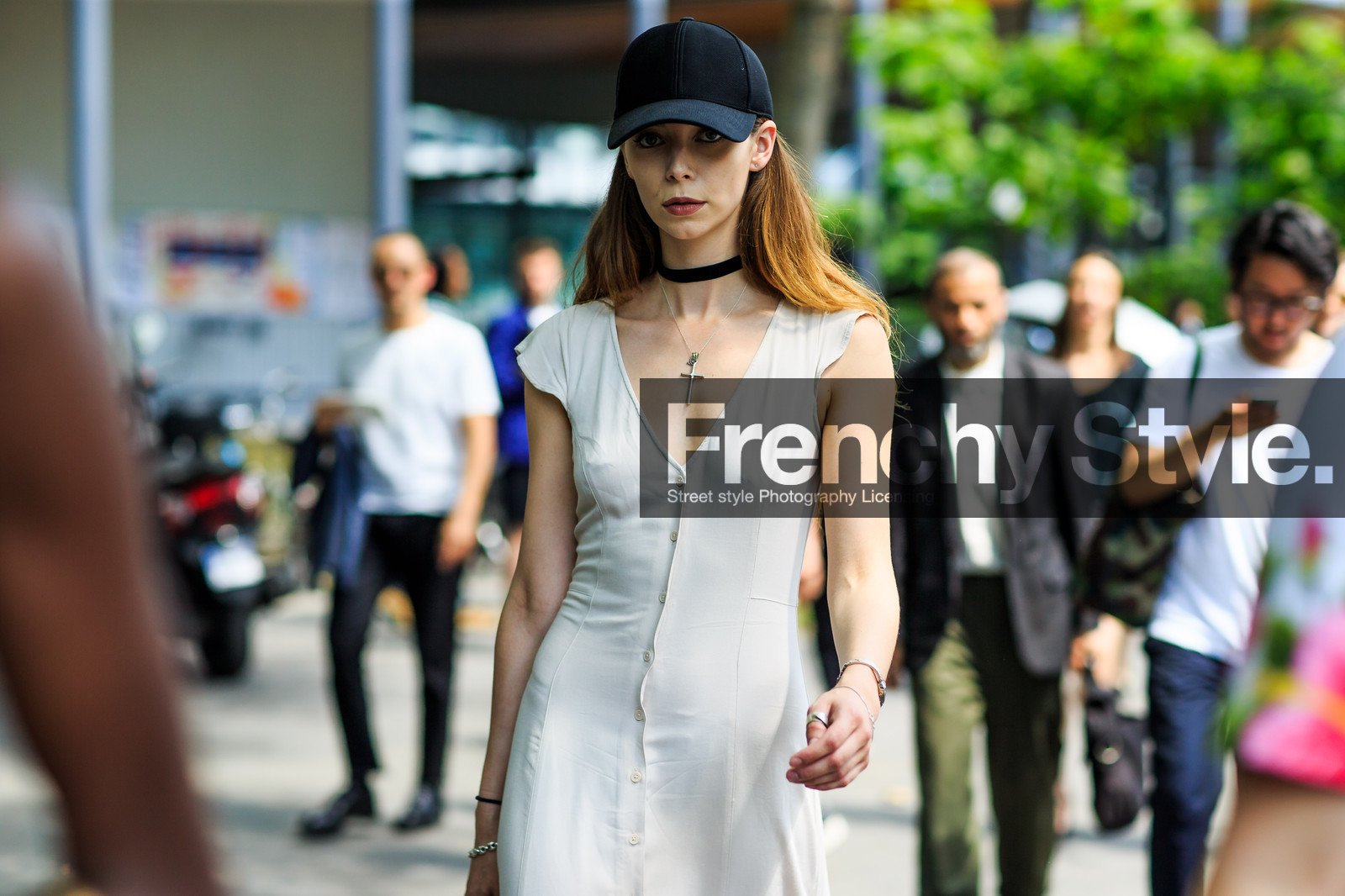 atmosphere details, black cap, choker, dark lips, detail, fashion week, frenchystyle, FW, horizontal, jonathan paciullo, MENSWEAR, necklace, PARIS, PFW, SPRING SUMMER 2017, SS 17, street style, white dress
