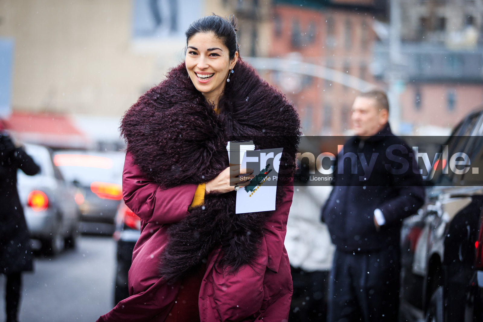 atmosphere details, AUTUMN WINTER 2016-2017, AW 16-17, caroline issa, detail, fashion week, frenchystyle, fur collar, fur collard, FW, FW 16-17, horizontal, jonathan paciullo, NEW YORK, NYFW, oversize, purple fur, red boots, red coat, red pants, sheep fur, street style, tone on tone, total look red, woman