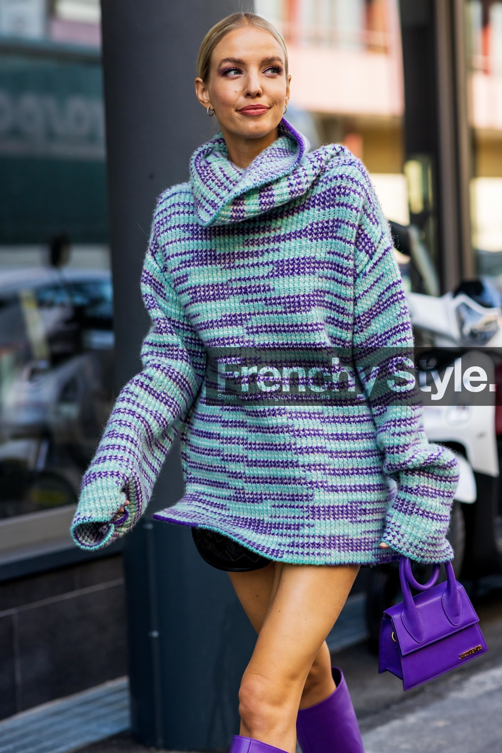 turtleneck, blue dress, jacquemus bag, knitted dress, leather bag, leather boots, Leonie Hanne, mini dress, purple bag, purple boots, striped dress, stripes, wool dress, colorful dress, knitwear, fashion week, frenchystyle, FW, jonathan paciullo, street style, SPRING SUMMER 2022, SS 22, MFW, MILAN, vertical, atmosphere details