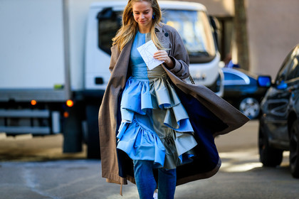 blue denim, blue dress, brown coat, checked, chloe king, denim pants, jeans, plaid, ruffles, trousers, fashion week, frenchystyle, FW, jonathan paciullo, street style, PFW, PARIS, AUTUMN WINTER 2019-2020, AW 19-20, FALL WINTER 2019-2020, FW 19-20, horizontal, atmosphere details, detail