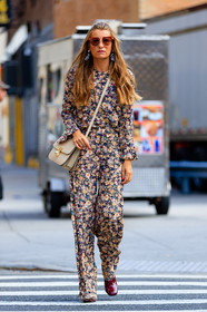 beige bag, céline, fashion week, floral, flower, frenchystyle, full length, FW, jonathan paciullo, leather bag, leather boots, multicolor, multicolor pants, multicolor shirt, NEW YORK, NYFW, printed pants, printed shirt, red boots, SPRING SUMMER 2017, SS 17, street style, sunglasses, trousers, vertical, woman