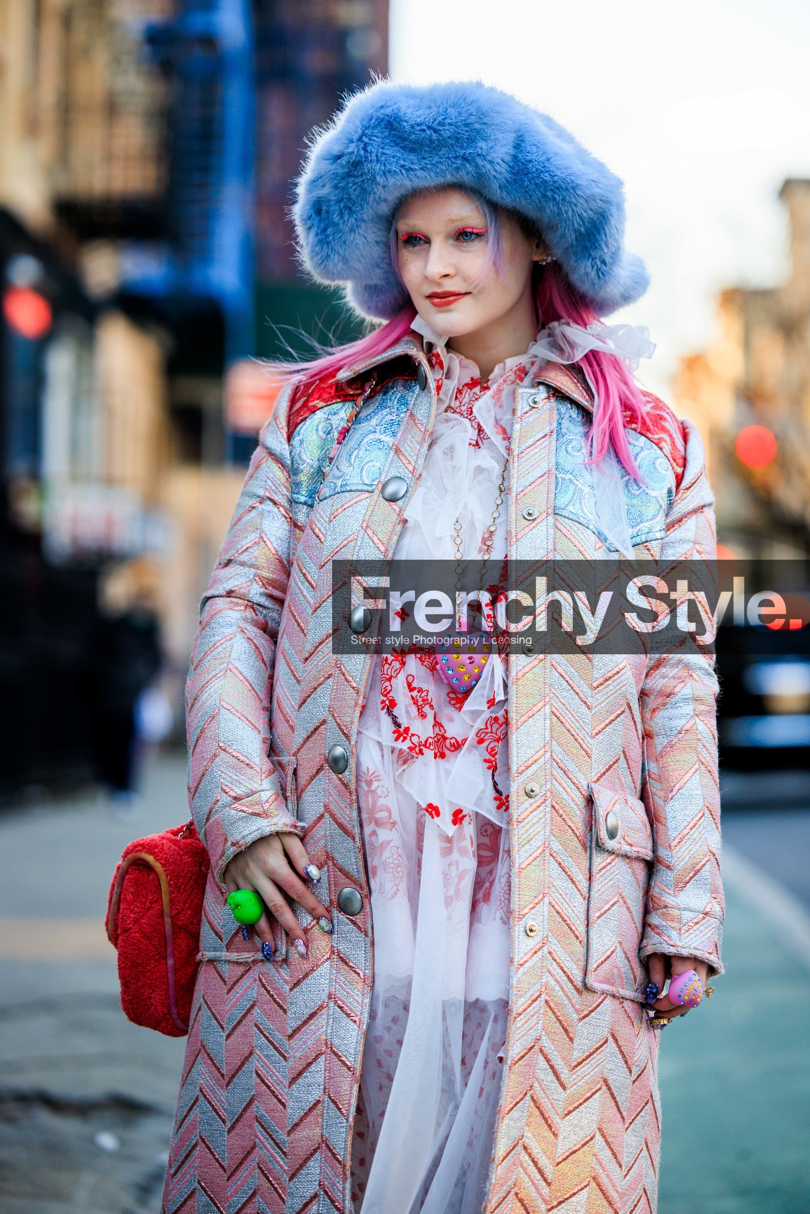 fluffy hat, funky look, green ring, funky makeup, pink hair, blue hat, furry hat, printed coat, multicolor coat, transparent longdress, pink shoes, pink coat, fluffy handbag, lace dress, english broderies dress, red handbag, pink necklace, heart necklace, pendant necklace, fashion week, frenchystyle, FW, jonathan paciullo, street style, NYFW, NEW YORK, AUTUMN WINTER 2022-2023, FALL WINTER 2022_2023, FW 22-23, vertical, atmosphere details