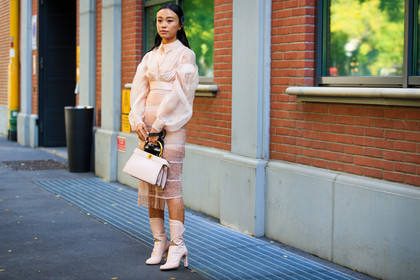 light pink dress, light pink blouse, light pink skirt, light pink boots, leather boots, light pink leather boots, light pink bag, light pink leather bag, peekaboo bag, fendi bag, fendi boots, pearl embroidered skirt, long skirt, low boots, nude blouse, light pink bra, cropped top, fendi look, fendi skirt, fendi shirt, fashion week, frenchystyle, FW, jonathan paciullo, street style, MFW, MILAN, SPRING SUMMER 2021, SS 21, horizontal, atmosphere details, full length