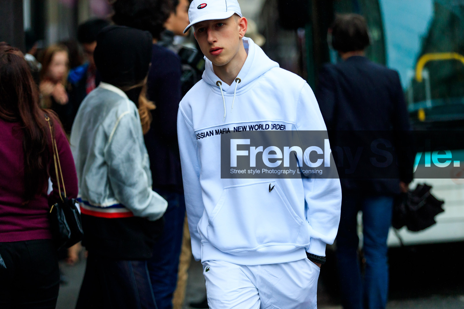 atmosphere details, AUTUMN WINTER 2016-2017, AW 16-17, detail, FALL WINTER 2016-2017, fashion week, frenchystyle, FW, FW 16-17, HAUTE COUTURE, horizontal, jonathan paciullo, MENSWEAR, PARIS, PFW, street style