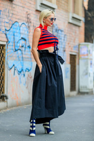 AUTUMN WINTER 2017-2018, AW 17-18, black pants, caroline vreeland, cropped top, FALL WINTER 2017-2018, fashion week, fendi, frenchystyle, full length, FW, FW 17-18, geometric, graphic shoes, graphic sweater, high heels, jonathan paciullo, leather shoes, MFW, MILAN, printed shoes, printed sweater, red sweater, street style, striped sweater, stripes, sunglasses, trousers, vertical, wide pants