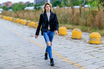 atmosphere details, black belt, black boots, black jacket, black perfecto, blue denim, denim pants, fashion week, frenchystyle, full length, FW, horizontal, jeans, jonathan paciullo, leather belt, leather boots, leather jacket, leather perfecto, leather shoes, MFW, MILAN, model, SPRING SUMMER 2017, SS 17, street style, trousers