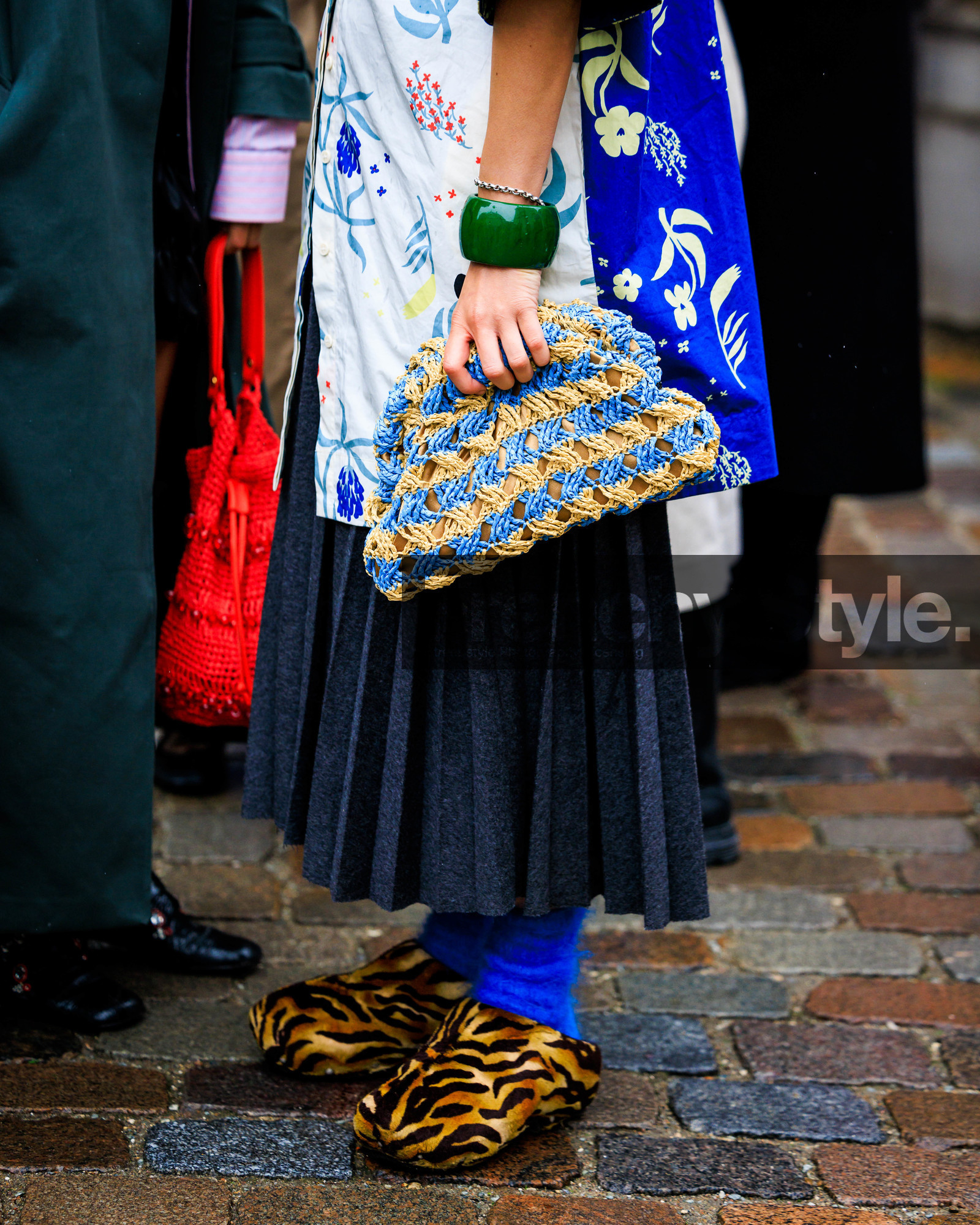 fashion week, frenchystyle, FW, jonathan paciullo, street style, COPENHAGEN, CPHFW, SPRING SUMMER 2024, SS 24, vertical, atmosphere details, detail