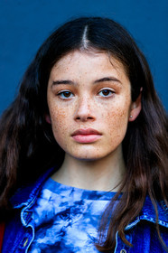 make up, make up details, close up detail, nude make up, street style, jonathan paciullo, FW, frenchystyle, fashion week, MFW, MILAN, SPRING SUMMER 2021, SS 21, vertical, detail, portrait, model