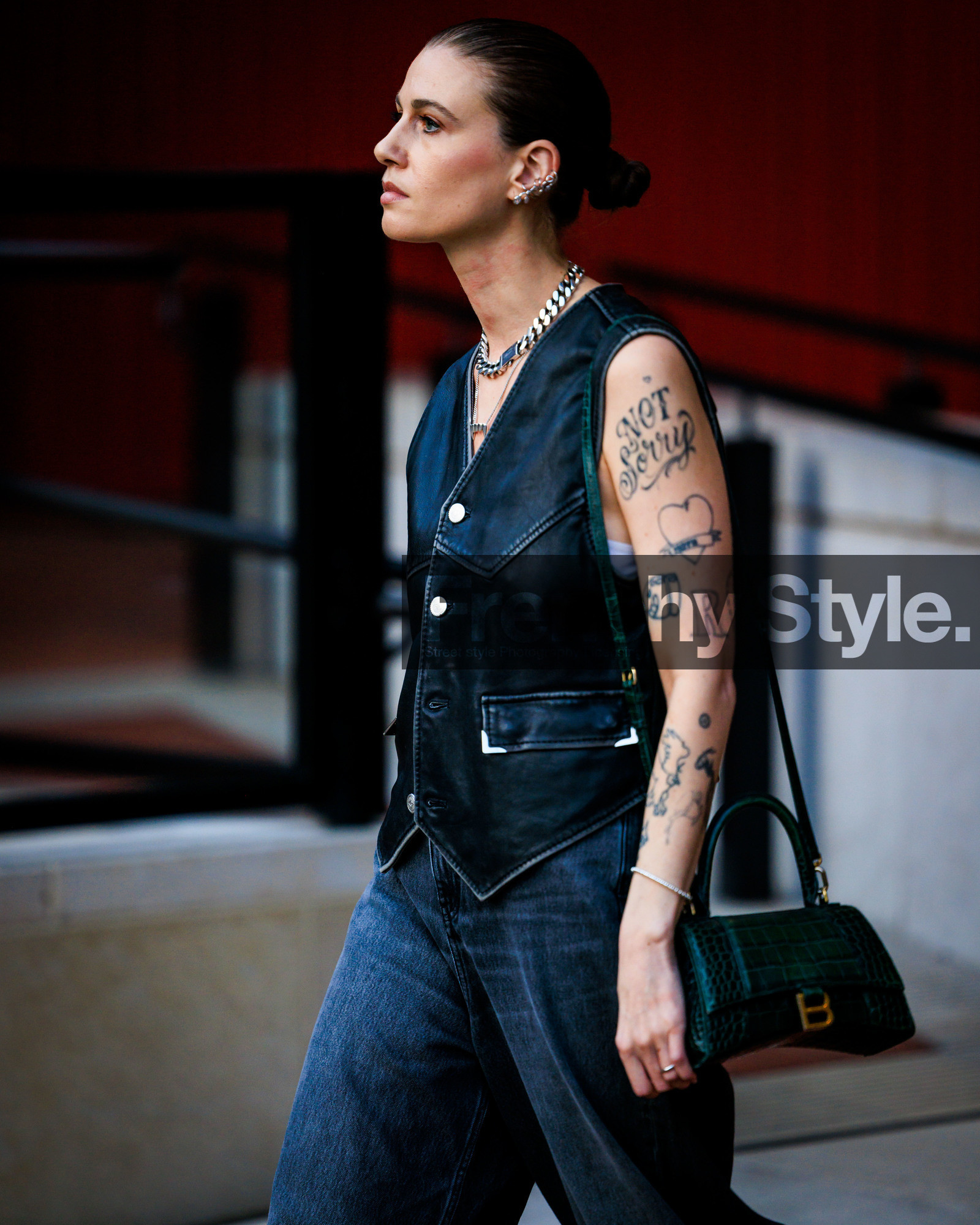 fashion week, frenchystyle, FW, jonathan paciullo, street style, LFW, LONDON, atmosphere details, detail, SPRING SUMMER 2024, SS 24
