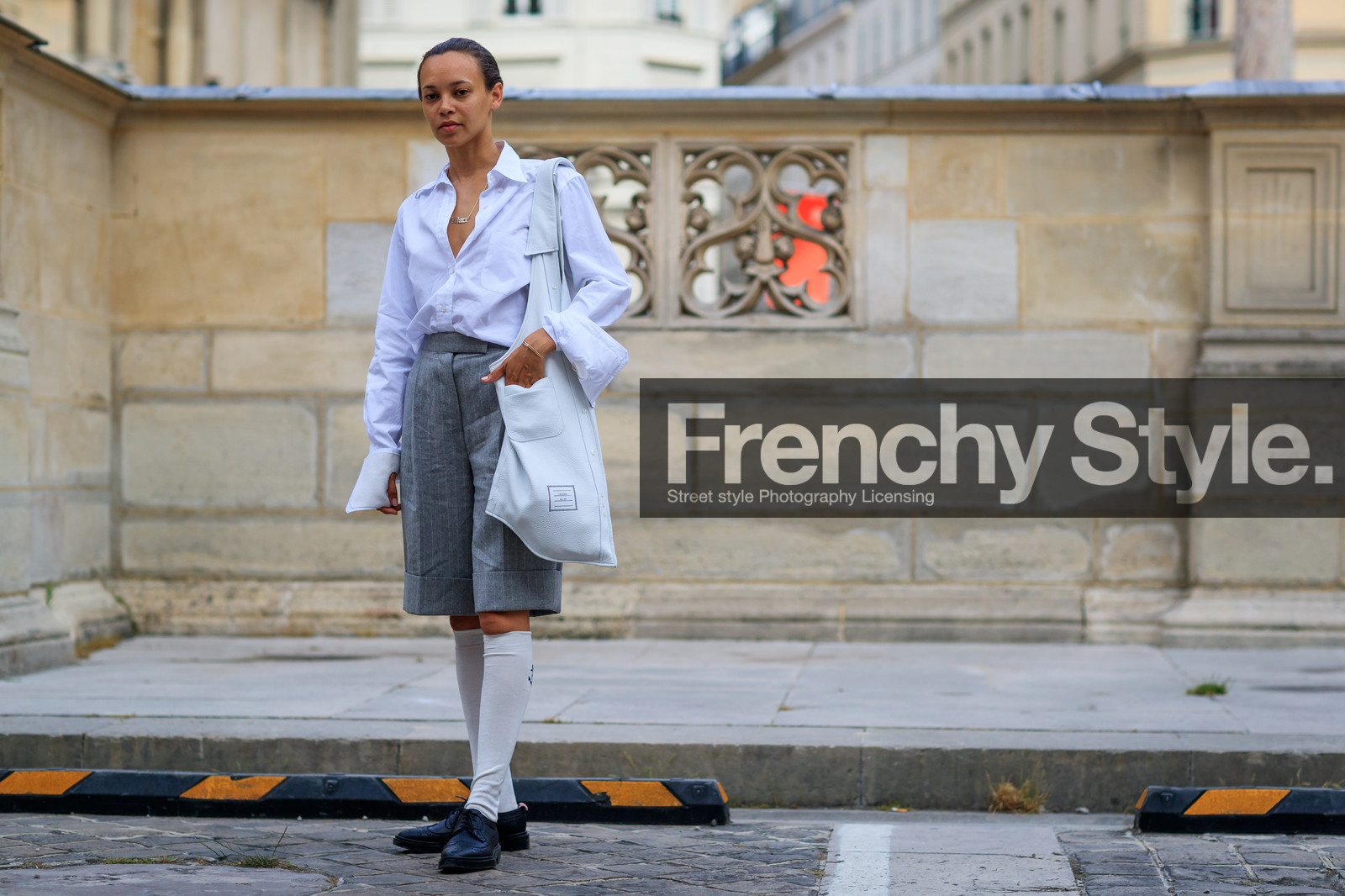 atmosphere details, black loafers, fashion week, frenchystyle, full length, FW, grey shorts, high socks, horizontal, jonathan paciullo, leather bag, leather shoes, MENSWEAR, PARIS, PFW, SPRING SUMMER 2018, SS 18, street style, thom browne, white bag, white shirt, white socks