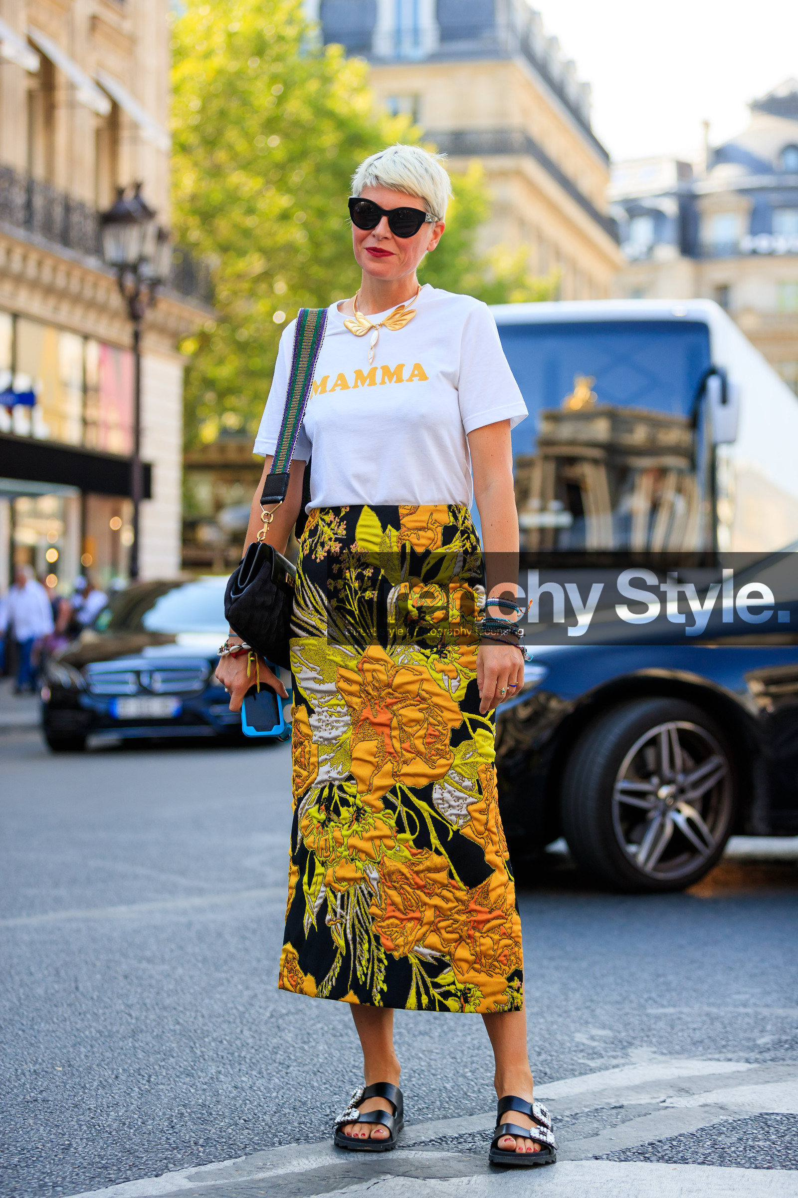 black bag, black shoes, embroideries, graphic skirt, graphic t, leather bag, leather shoes, message, necklace, printed skirt, printed t shirt, red lips, sunglasses, white t shirt, yellow skirt, fashion week, frenchystyle, FW, jonathan paciullo, street style, PFW, PARIS, vertical, full length, AUTUMN WINTER 2018-2019, FALL WINTER 2018-2019, FW 18-19, elisa nalin
