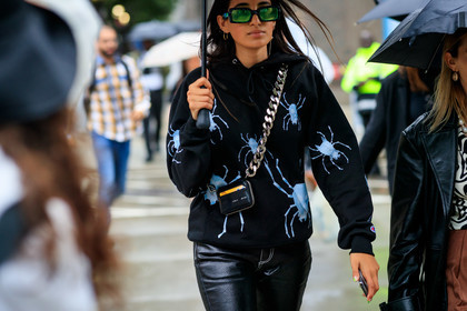 animal print, black bag, black pants, black sweater, hoodie, leather bag, leather pants, printed sweater, sunglasses, trousers, fashion week, frenchystyle, FW, jonathan paciullo, street style, NEW YORK, NYFW, SPRING SUMMER 2020, SS 20, horizontal, atmosphere details, detail