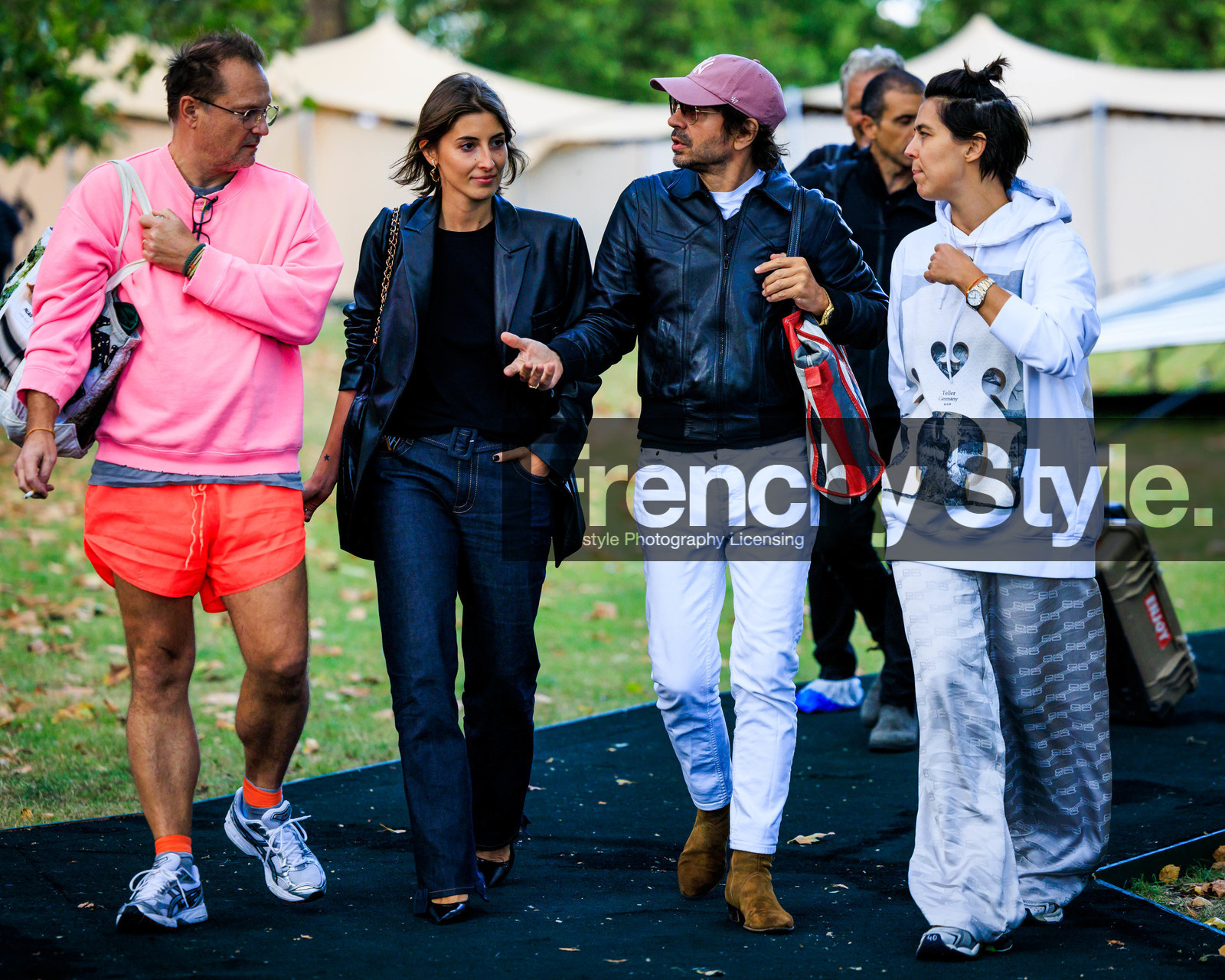 fashion week, frenchystyle, FW, jonathan paciullo, street style, LFW, LONDON, horizontal, atmosphere details, full length, SPRING SUMMER 2024, SS 24