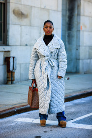 furry printed coat, plaid long coat, winter outwear, long white coat, coach cabas bag, brown cabas bag, strass earrings, black turtleneck, jeans, brown platform boots, kaki oversized coat, rajni jacques, street style, jonathan paciullo, FW, frenchystyle, fashion week, NYFW, NEW YORK, AUTUMN WINTER 2022-2023, FALL WINTER 2022_2023, FW 22-23, vertical, full length