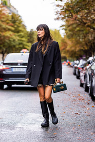 bag, black blazer, black boots, blazer, boots, green bag, lanvin bag, leather bag, leather boots, Leia Sfez, statement bag, fashion week, frenchystyle, FW, jonathan paciullo, street style, PFW, PARIS, SPRING SUMMER 2022, SS 22, vertical, full length