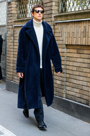 navy blue coat, fur coat, white pullover, turtleneck pullover, black pants, black leather shoes, fashion week, frenchystyle, FW, jonathan paciullo, street style, MFW, MILAN, AUTUMN WINTER 2020-2021, FALL WINTER 2020-2021, FW 20-21, vertical, full length