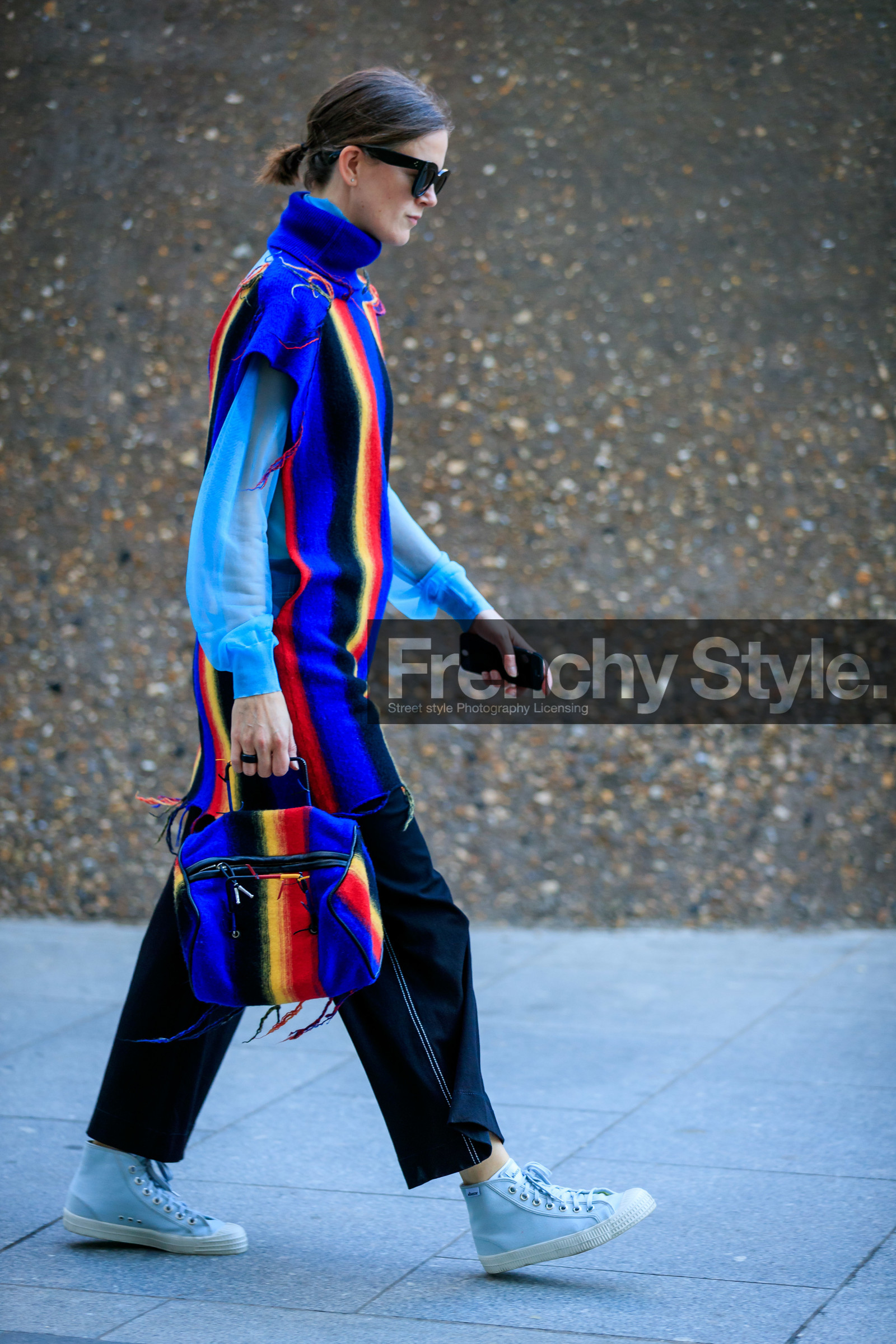 novesta sneakers, light blue sneakers, black pants, cropped pants, multicolor bag, multicolor dress, celine sunglasses, woolen dress, woolen bag, turtleneck dress, sleeveless dress, fringe dress, fashion week, frenchystyle, FW, jonathan paciullo, street style, vertical, full length