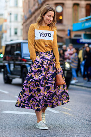 adidas, brown bag, camel sweater, fashion week, frenchystyle, full length, FW, golden sneakers, graphic bag, graphic skirt, jonathan paciullo, leather bag, leather shoes, LFW, LONDON, printed skirt, printed sweater, purple skirt, SPRING SUMMER 2018, SS 18, street style, vertical