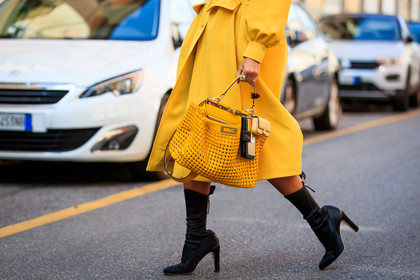 yellow dress, yellow jacket, jacket dress, long dress, belted dress, belted jacket, long sleeves dress, dress shirt, yellow bag, yellow leather bag, fendi bag, openwork bag, peekaboo bag, multi bag, hand bag, black boots, high boots, high heels boots, fendi boots, shoes detail, bag detail, fendi look, fendi dress, nina suess, fashion week, frenchystyle, FW, jonathan paciullo, street style, MFW, MILAN, SPRING SUMMER 2021, SS 21, horizontal, atmosphere details, detail