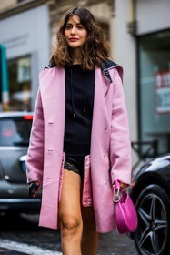 bag, black hoodie, black sweater, coat, hoodie, lanvin bag, leather bag, Nour Arida, pink bag, pink coat, sweater, trench, wool coat, fashion week, frenchystyle, FW, jonathan paciullo, street style, PFW, PARIS, SPRING SUMMER 2022, SS 22, vertical, atmosphere details