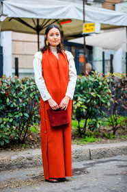 AUTUMN WINTER 2017-2018, AW 17-18, beige shirt, earrings, FALL WINTER 2017-2018, fashion week, frenchystyle, full length, FW, FW 17-18, jonathan paciullo, leather bag, leather shoes, MFW, MILAN, rachael wang, red bag, red boots, red jumpsuit, street style, trousers, vertical