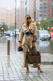 beige jumpsuit, black belt, brown bag, fendi, graphic bag, high heels, leather bag, leather belt, leather shoes, monogram, printed bag, sunglasses, trousers, umbrella, fashion week, frenchystyle, FW, jonathan paciullo, street style, NEW YORK, NYFW, SPRING SUMMER 2020, SS 20, vertical, full length