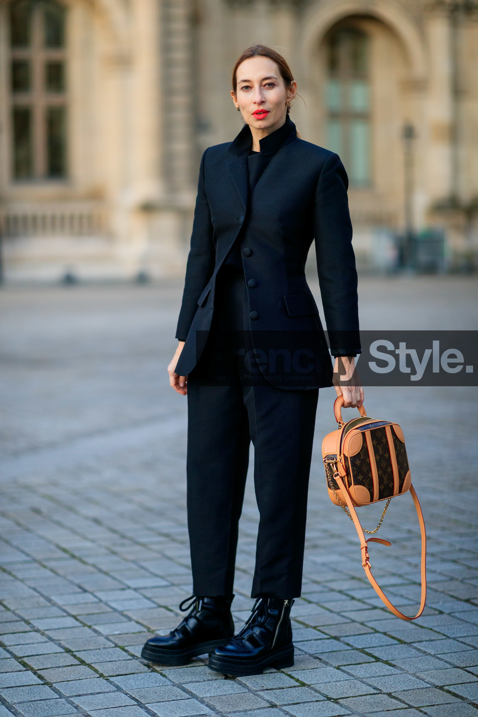 alexandra golovanoff, black jacket, black pants, black leather boots, flat boots, laced boots, brown leather bag, camel leather bag, box bag, square shape bag, red lipstick, monogrammed bag, louis vuitton bag, fashion week, frenchystyle, FW, jonathan paciullo, street style, PFW, PARIS, vertical, full length