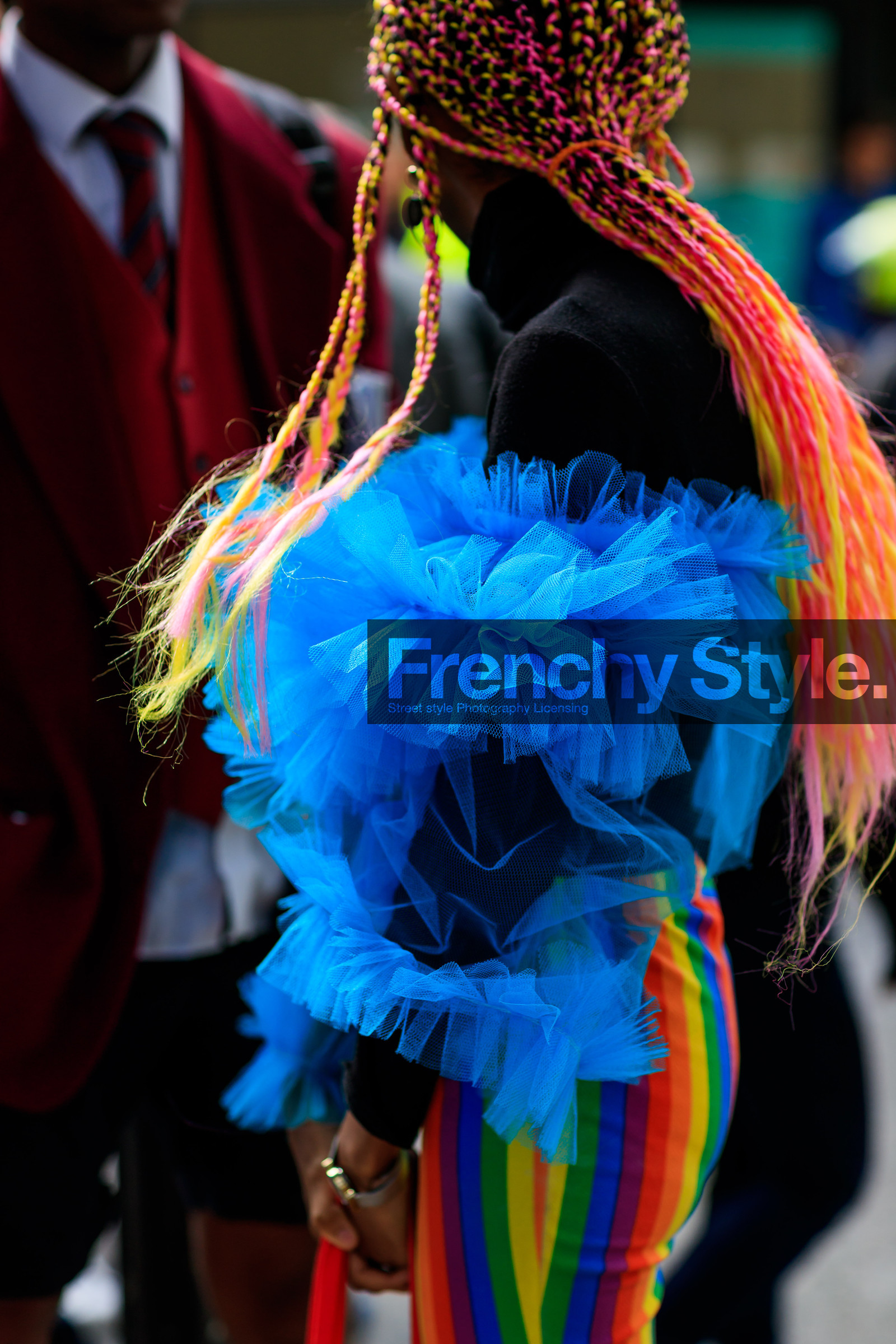black sweater, braids, dyed hair, graphic pants, multicolor pants, printed pants, rainbow, striped pants, trousers, tulle, fashion week, frenchystyle, FW, jonathan paciullo, street style, LFW, LONDON, SPRING SUMMER 2019, SS 19, vertical, detail, atmosphere details