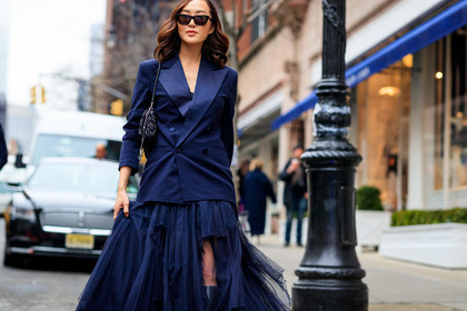 black bag, black shoes, blazer, blue skirt, glitter, high boots, high heels, leather bag, leather shoes, navy jacket, sequined bag, shiny bag, sunglasses, tulle, frenchystyle, jonathan paciullo, street style, NYFW, NEW YORK, AUTUMN WINTER 2019-2020, AW 19-20, FALL WINTER 2019-2020, FW 19-20, fashion week, FW, atmosphere details, horizontal, detail
