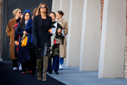 animal print, black gloves, black jacket, black skirt, blazer, graphic skirt, high heels, leather gloves, leather shoes, leather skirt, leopard, printed boots, printed skirt, sunglasses, fashion week, frenchystyle, FW, jonathan paciullo, street style, MFW, MILAN, AUTUMN WINTER 2018-2019, FALL WINTER 2018-2019, FW 18-19, horizontal, atmosphere details, full length, carine roitfeld
