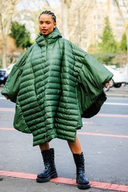 braided hair, red lips, green cape, winter cape, puffed cape, valentino boots, black boots, fashion week, frenchystyle, FW, jonathan paciullo, street style, PFW, PARIS, menswear, FALL WINTER 2022-2023, AUTUMN WINTER 2022-2023, FW 22-23, full length, vertical