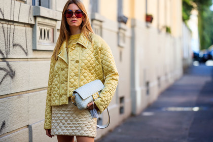 quilted jacket, quilted skirt, light yellow jacket, beige skirt, satin jacket, satin skirt, fendi bag, fendi boots, fendi jacket, fendi look, fendi skirt, white leather bag, monogrammed bag, round shape sunglasses, scale sunglasses, fashion week, frenchystyle, FW, jonathan paciullo, street style, MFW, MILAN, SPRING SUMMER 2021, SS 21, horizontal, atmosphere details, detail