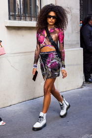 black strap, grey skirt, mini skirt, pink skirt, pink top, print, printed skirt, printed top, skirt, strap, top, street style, jonathan paciullo, FW, frenchystyle, fashion week, PFW, PARIS, SPRING SUMMER 2022, SS 22, vertical, full length