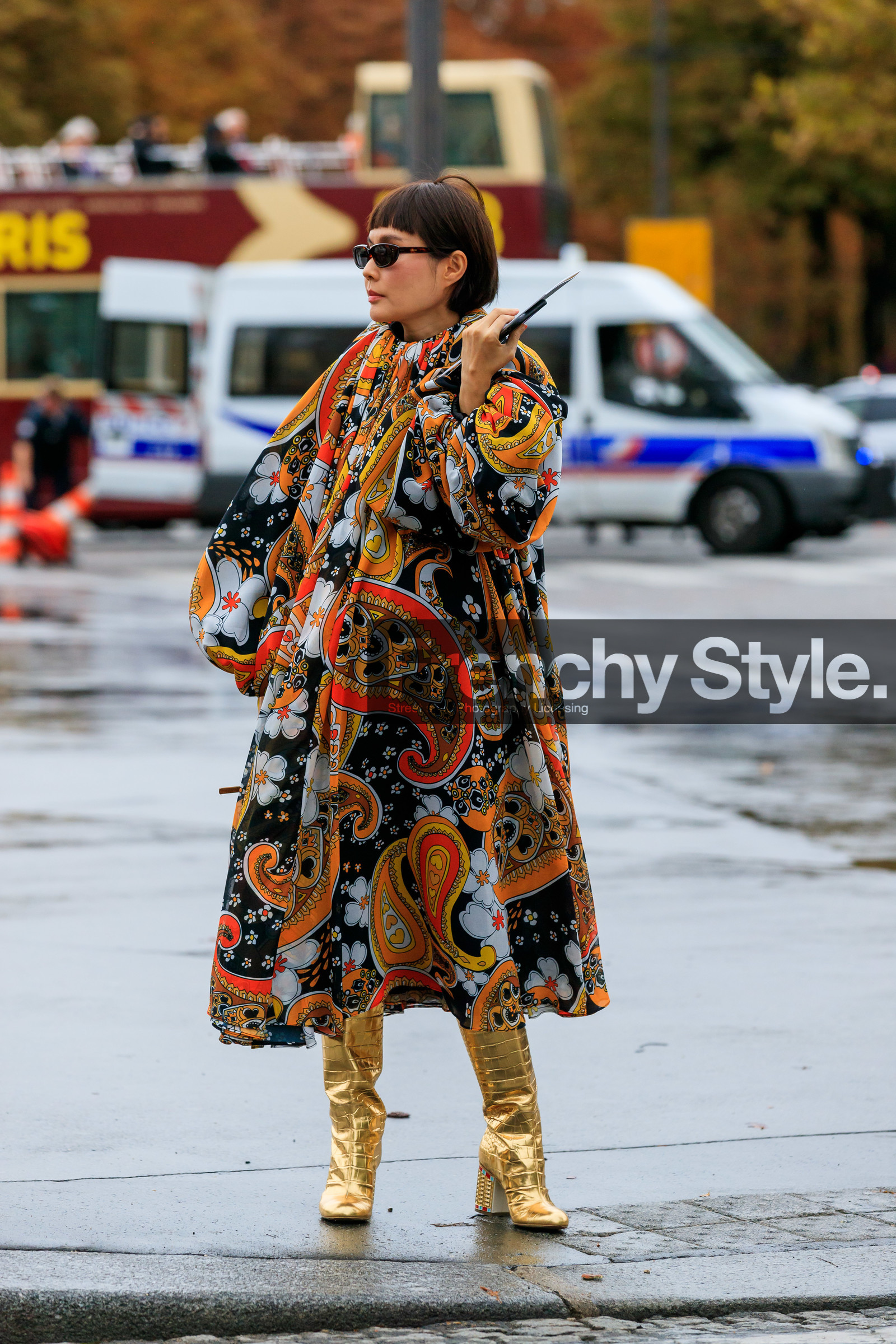 celine sunglasses, scale sunglasses, long dress, cachemere printed dress, orange dress, red dress, brown dress, black dress, white dress, multicolor dress, loose dress, long sleeves dress, drape dress, golden boots, animal skin boots, high boots, high heels boots, PARIS, PFW, SPRING SUMMER 2020, SS 20, fashion week, frenchystyle, FW, jonathan paciullo, street style, vertical, full length