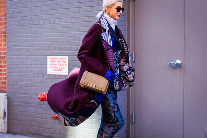 atmosphere details, AUTUMN WINTER 2016-2017, AW 16-17, blazer, blue jacket, boy bag, camel bag, chanel, detail, fashion week, floral, frenchystyle, FW, FW 16-17, horizontal, jonathan paciullo, leather bag, leather gloves, NEW YORK, NYFW, printed coat, printed jacket, printed pants, psychedelic, purple coat, purple pants, Samantha Angelo, street style, sunglasses, turtleneck sweater, white knit, woman