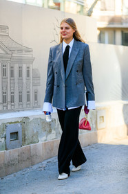 black pants, black tie, blazer, checked, claire beermann, graphic jacket, grey jacket, leather bag, leather shoes, pink bag, plaid, printed jacket, trousers, white shirt, white shoes, fashion week, frenchystyle, FW, jonathan paciullo, street style, PFW, PARIS, AUTUMN WINTER 2019-2020, AW 19-20, FALL WINTER 2019-2020, FW 19-20, vertical, full length