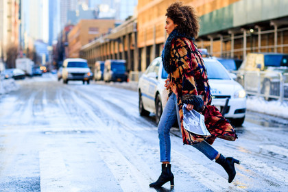 atmosphere details, AUTUMN WINTER 2017-2018, AW 17-18, black boots, blue denim, brown coat, denim pants, FALL WINTER 2017-2018, fashion week, frenchystyle, full length, Fur coat, FW, FW 17-18, high heels, horizontal, jeans, jonathan paciullo, leather boots, NEW YORK, NYFW, printed coat, red coat, street style, trousers