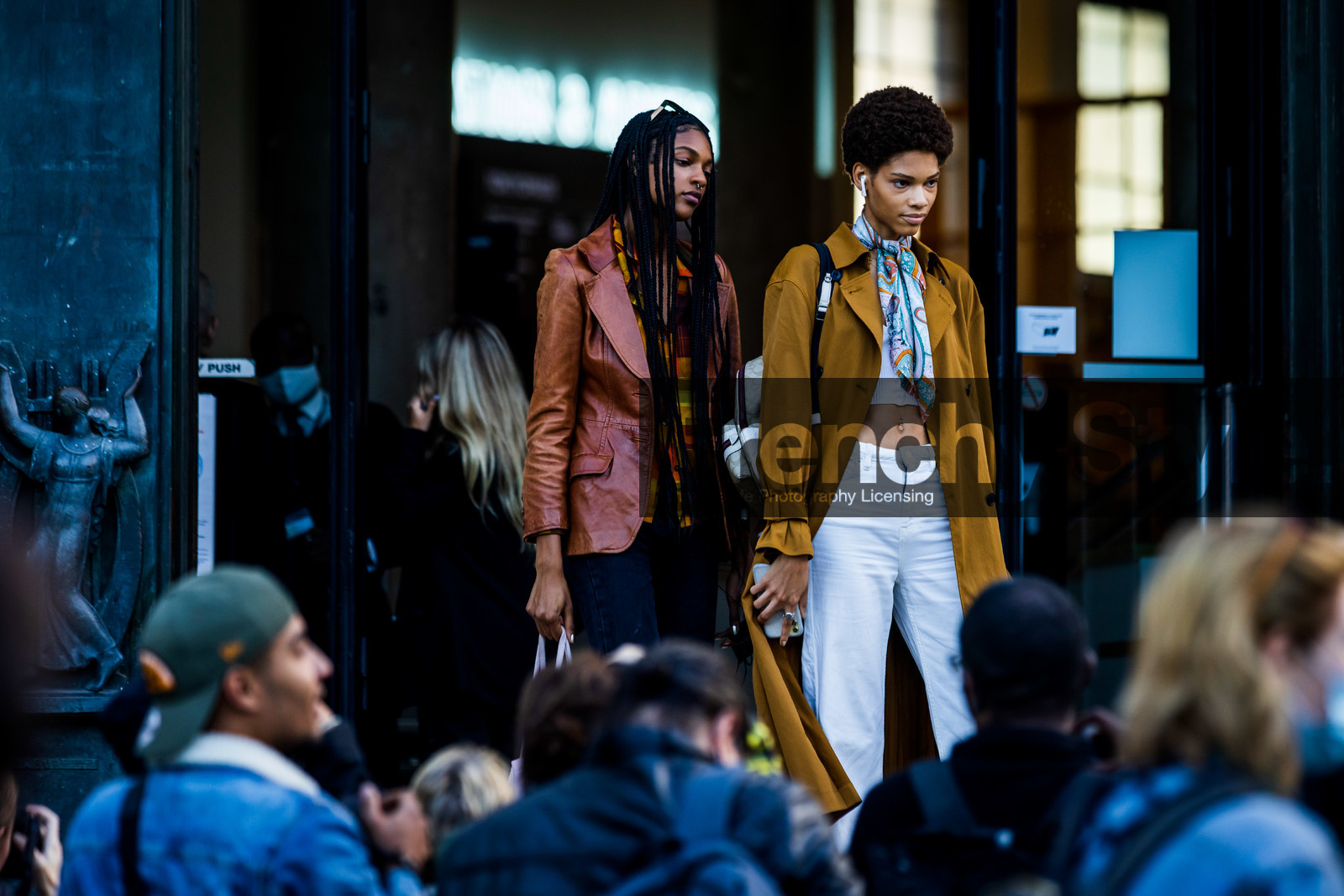 asymetrical shirt, beige bag, color, Estelle Chemouny, gucci bag, leather pants, multicolor, pants, print, printed bag, ring, shirt, striped shirt, stripes, sunglasses, tortoise sunglasses, fashion week, frenchystyle, FW, jonathan paciullo, street style, PFW, PARIS, SPRING SUMMER 2022, SS 22, horizontal, atmosphere details