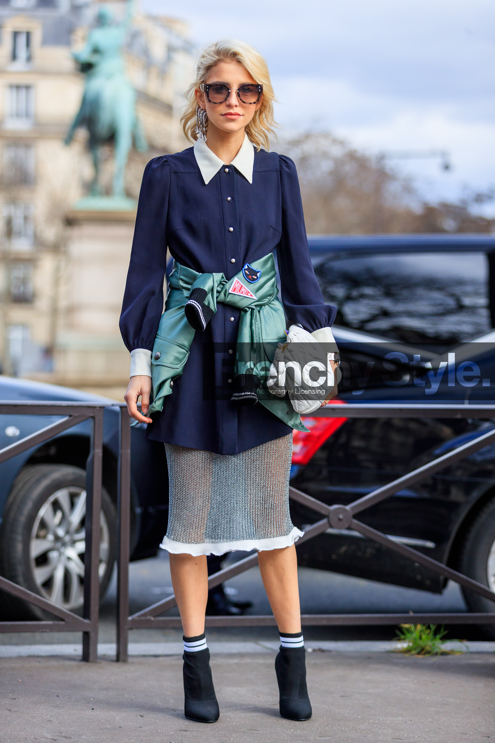 AUTUMN WINTER 2017-2018, AW 17-18, black shoes, blue shirt, caro daur, embroidered jacket, FALL WINTER 2017-2018, fashion week, frenchystyle, full length, FW, FW 17-18, green jacket, high heels, jonathan paciullo, leather bag, leather shoes, metallic skirt, miu miu, PARIS, PFW, street style, sunglasses, tied up jacket, vertical, white bag