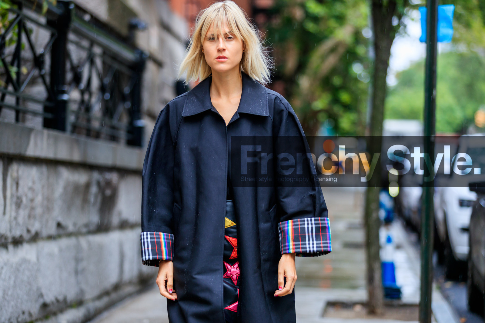 black coat, checked, graphic jacket, graphic skirt, linda tol, plaid, printed jacket, printed skirt, tartan, street style, jonathan paciullo, FW, frenchystyle, fashion week, NYFW, NEW YORK, SPRING SUMMER 2019, SS 19, atmosphere details, horizontal, detail