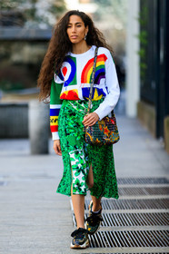 white pullover, green skirt, floral printed skirt, wrap skirt, jacquard pullover, rainbow pullover, iceberg pullover, iceberg skirt, iceberg look, shoulder bag, floral embroidered bag, multicolor bag, long skirt, tweed sneakers, black sneackers, embroidered sneakers, fashion week, frenchystyle, FW, jonathan paciullo, street style, MFW, MILAN, AUTUMN WINTER 2020-2021, FALL WINTER 2020-2021, FW 20-21, vertical, full length