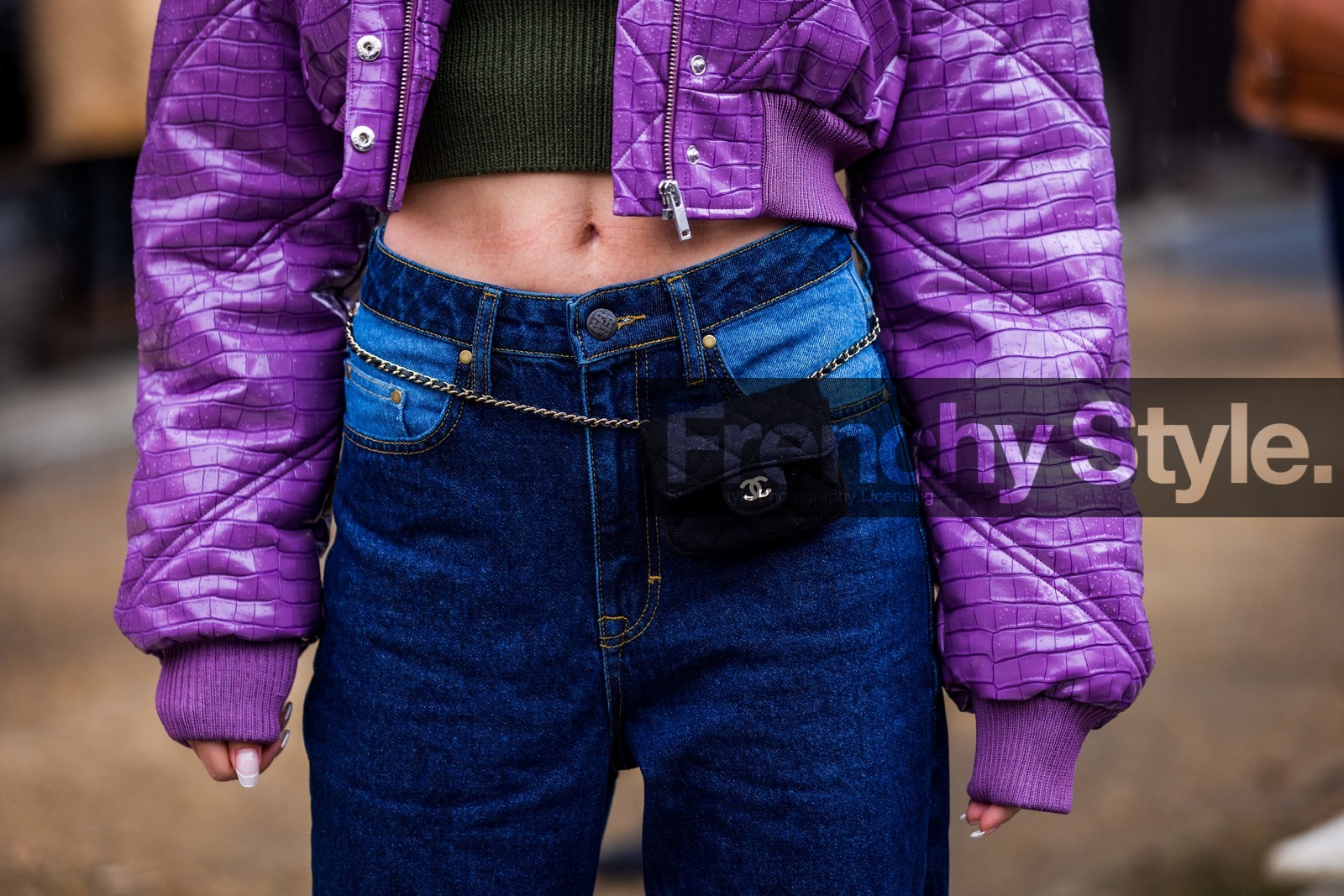 belt bag, black bag, chanel belt, close-up, denim, detail, jeans, purple puffer, Thora Valdimars, fashion week, frenchystyle, FW, jonathan paciullo, street style, PFW, PARIS, SPRING SUMMER 2022, SS 22, horizontal, atmosphere details