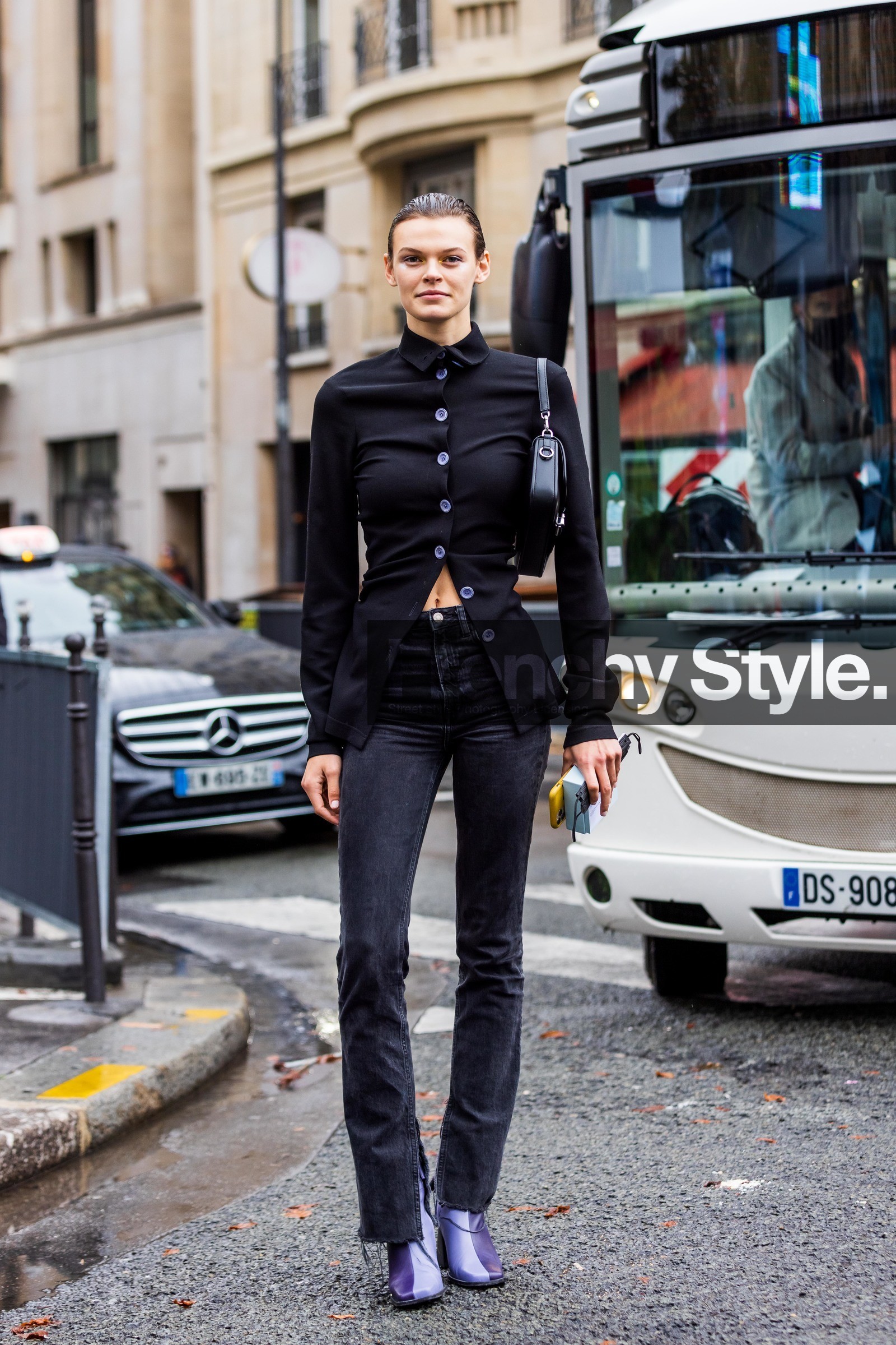 bag, bicolor boots, black bag, black denim, black jean, black shirt, boots, Cara Taylor, denim, jean, leather bag, purple boots, shirt, leather boots, fashion week, frenchystyle, FW, jonathan paciullo, street style, PFW, PARIS, SPRING SUMMER 2022, SS 22, vertical, full length